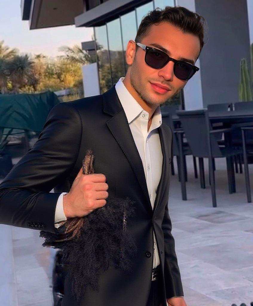 612248186: Chico busca chica en Tarragona