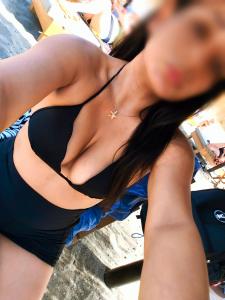 643705360: Chica busca chico en Málaga