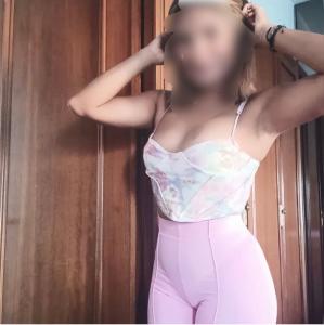 634388270: Chica busca chico en Navarra