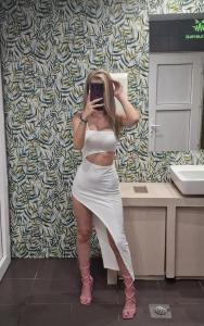 614909281: Chica busca chico en Málaga