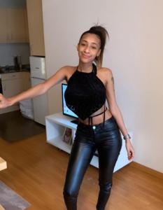 602819790: Chica busca chico en Asturias