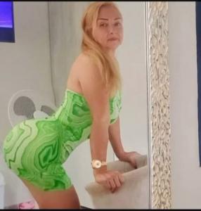 604213334: Chica busca chico en Menorca