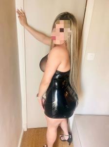 664701594: Chica busca chico en Mallorca