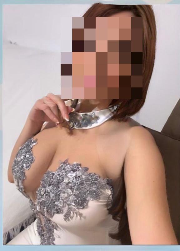 627008953: Chica busca chico en Ibiza