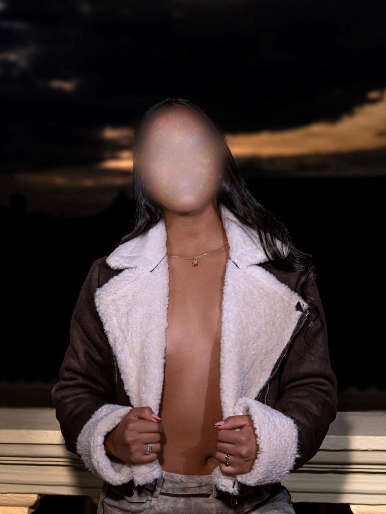 613542276: Chica busca chico en Madrid