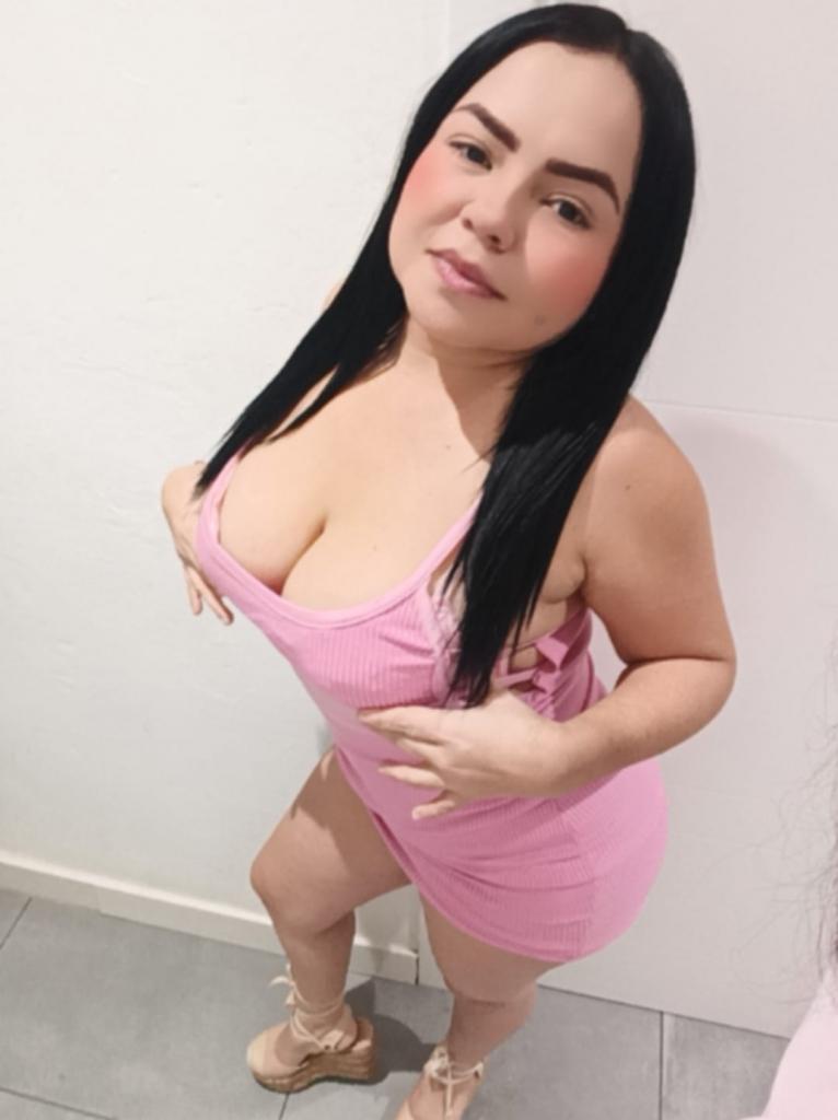 604353286: Chica busca chico en Granada