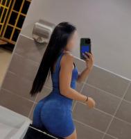 613542276: Chica busca chico en Madrid