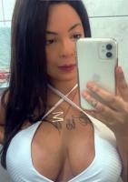 632169533: Chica busca chico en Pontevedra