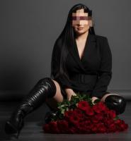 661119281: Chica busca chico en Madrid