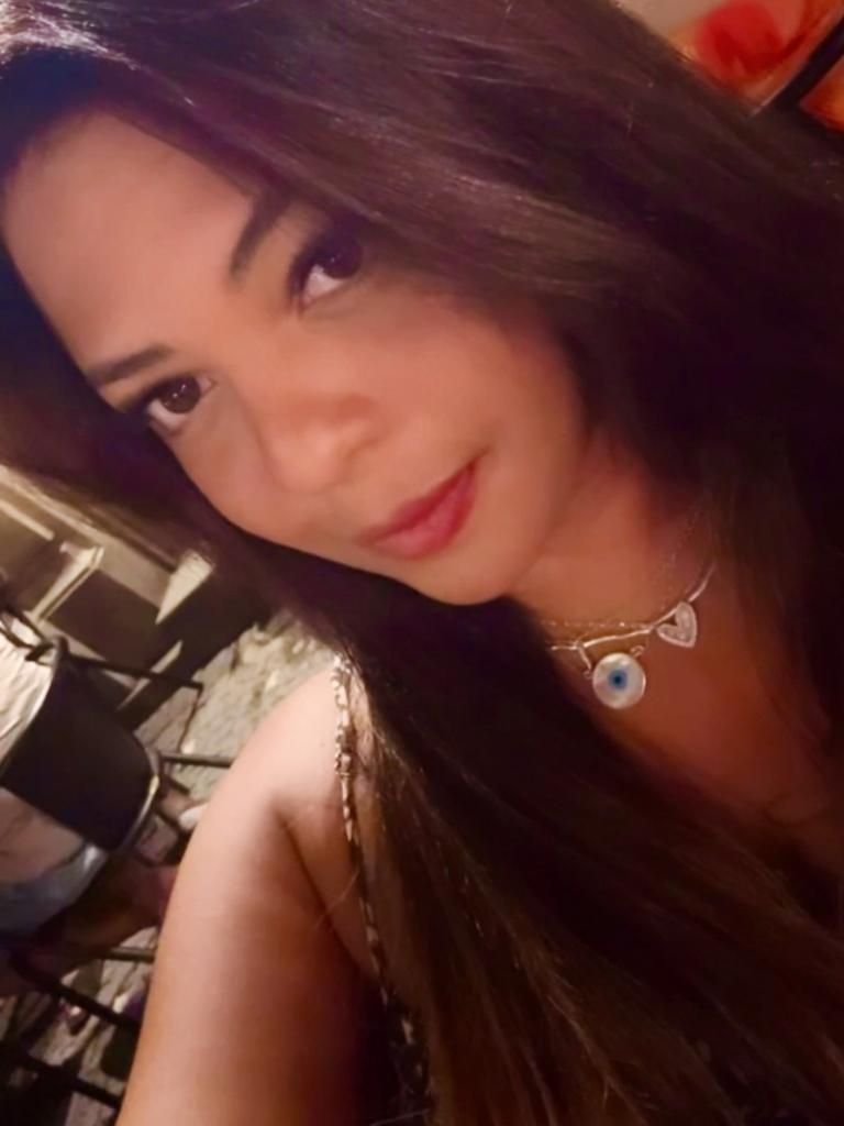 632169533: Chica busca chico en Pontevedra