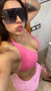 652010357: Chica busca chico en Barcelona