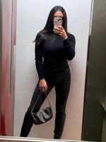 695834560: Chica busca chico en Barcelona