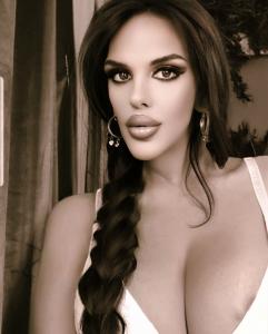 670964068: Transexual en Málaga