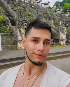 673886859: Chico busca chica en Mallorca