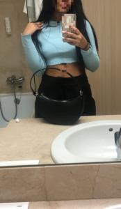 613579975: Chica busca chico en Madrid