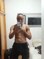 604303276: Chico busca chica en Barcelona