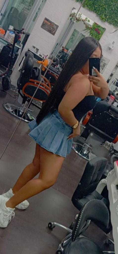 613169855: Chica busca chico en Madrid