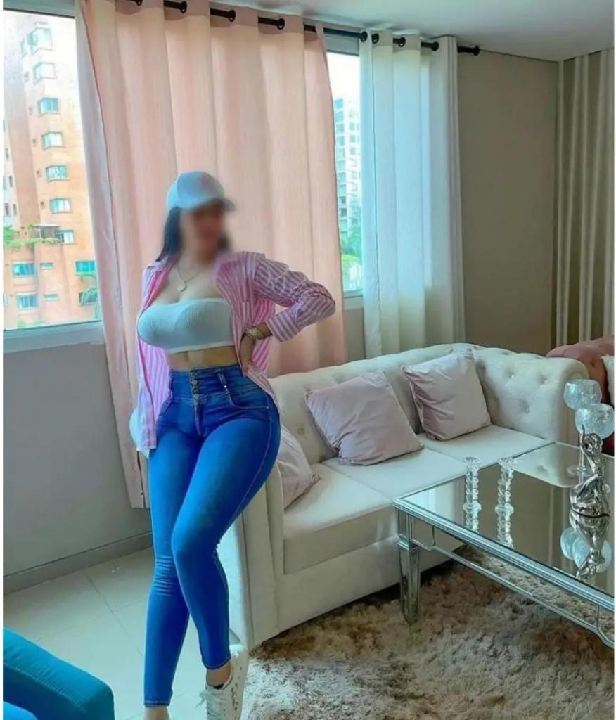 603357974: Chica busca chico en Málaga