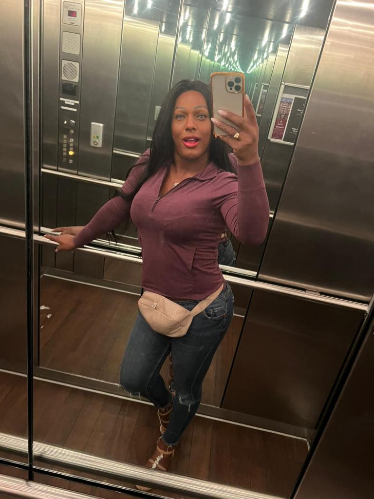 672682566: Chica busca chico en Madrid