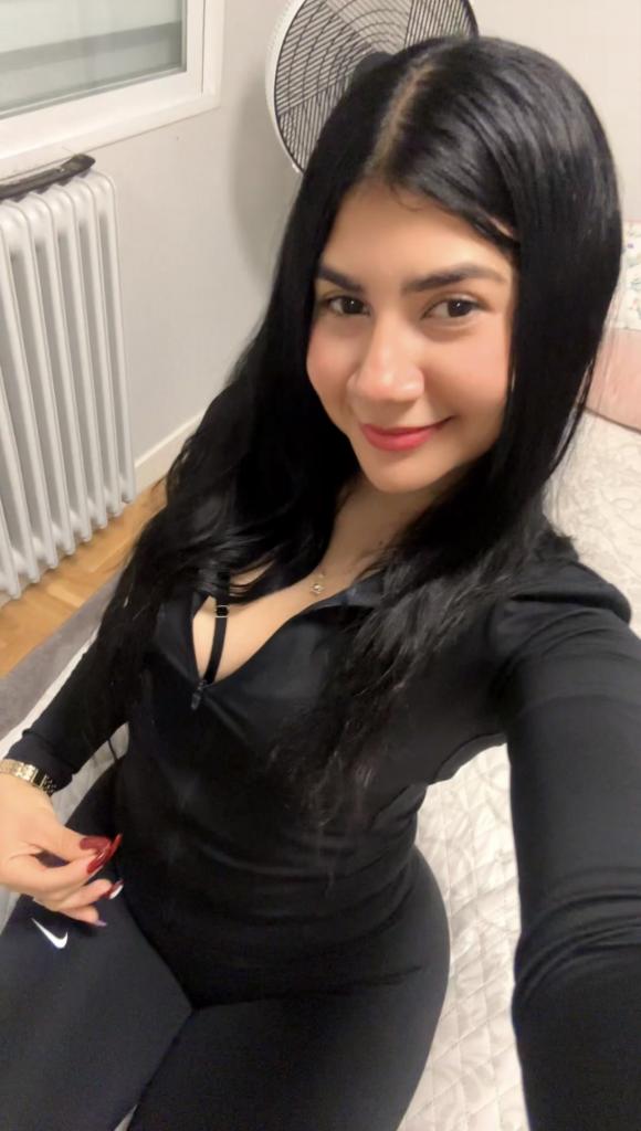 Chica busca chico en Tarragona: Chica busca chico