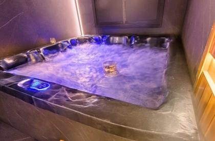 624750773: Chica busca chico en Madrid