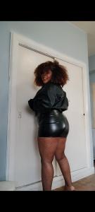 602192800: Chica busca chico en La Coruña