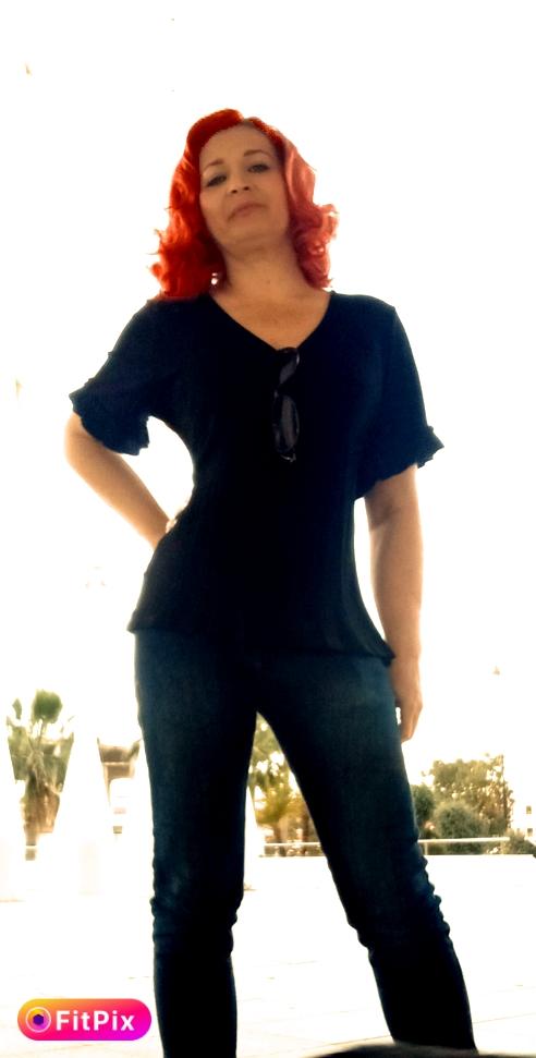 657697397: Chica busca chico en Málaga