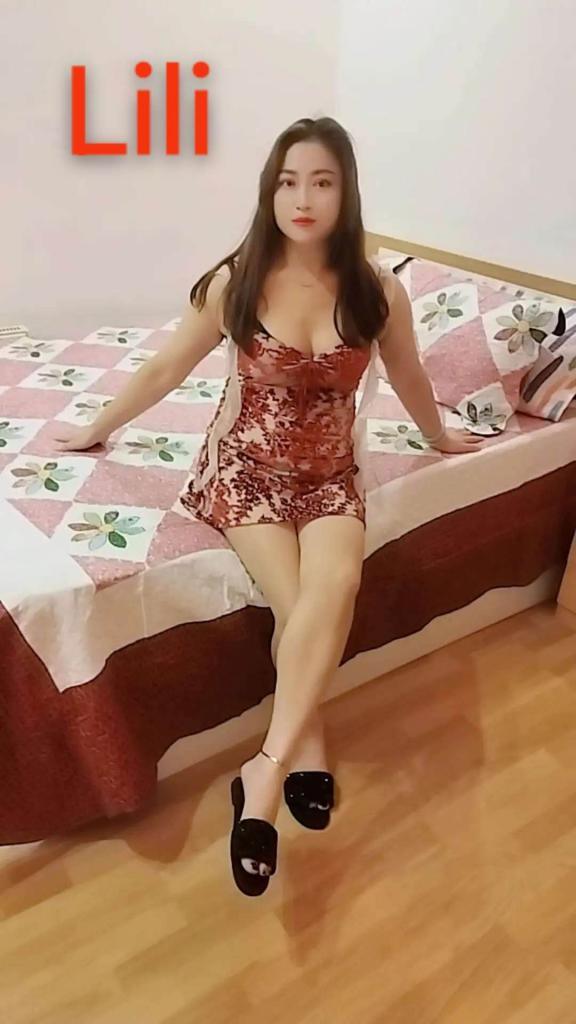 675315906: Chica busca chico en Madrid