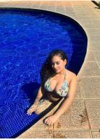 643245198: Chica busca chico en Barcelona