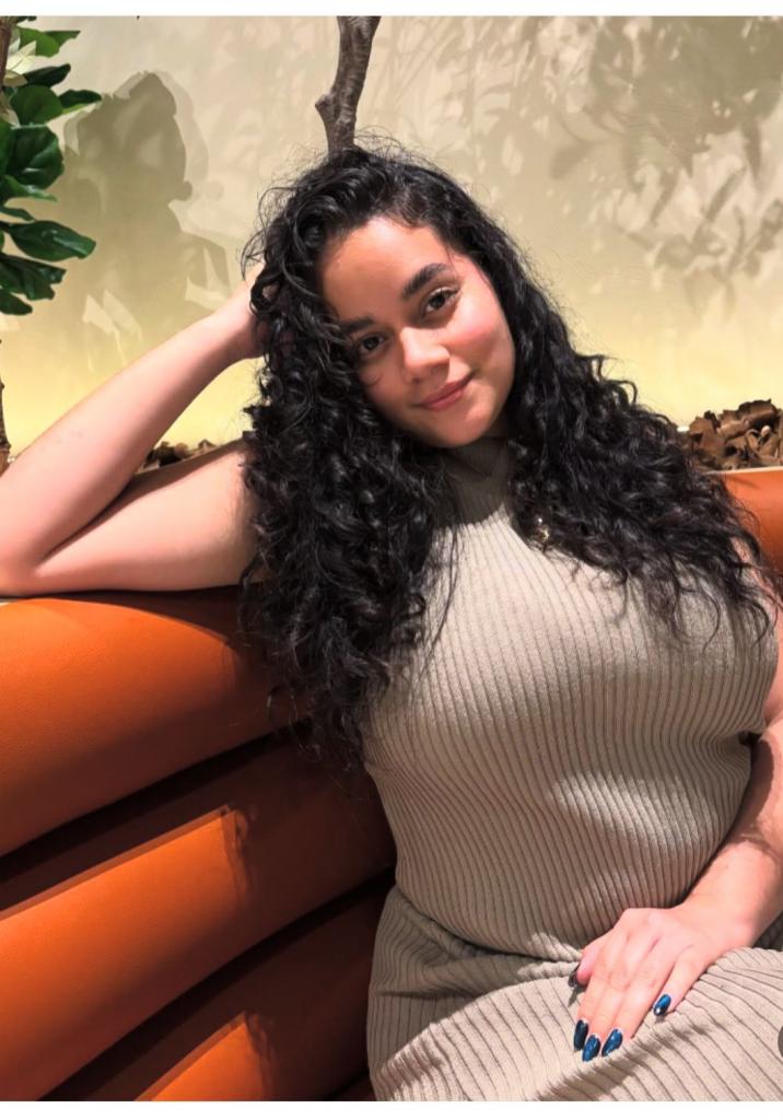 643245198: Chica busca chico en Barcelona