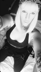 624735389: Chica busca chico en Alicante