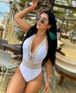 613421386: Chica busca chico en Sevilla