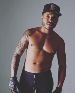 677161124: Chico busca chica en Madrid