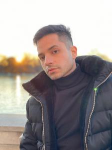 673436427: Chico busca chica en Almería