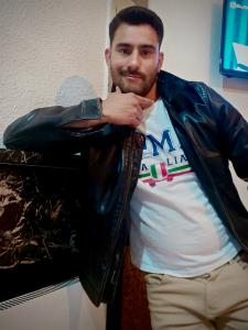 615974819: Chico busca chica en Lérida