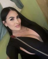 655774820: Chica busca chico en Barcelona