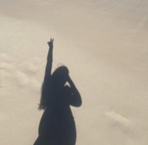 633413428: Chica busca chico en Navarra