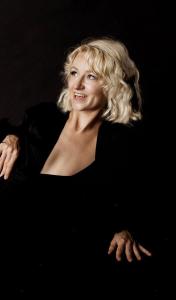 604302640: Chica busca chico en Barcelona