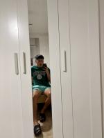 623464165: Chico busca chica en Valencia