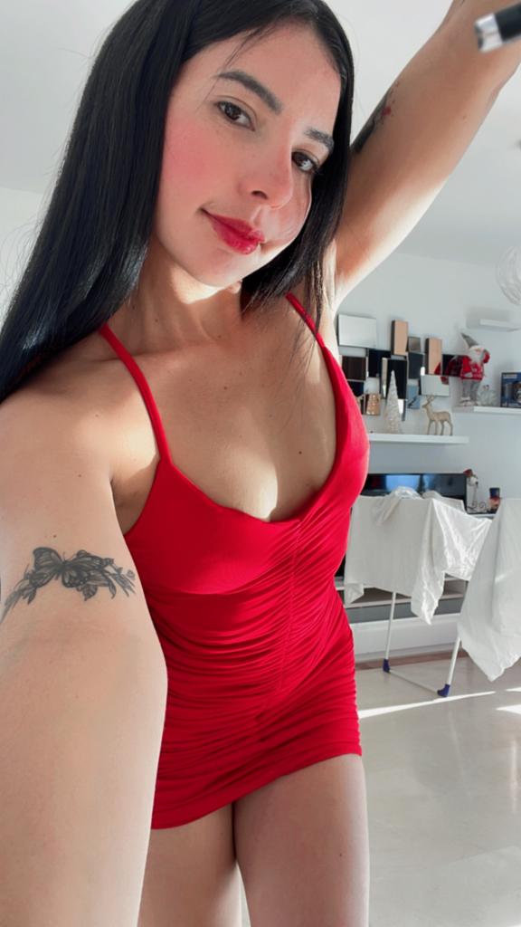 610168254: Chica busca chico en Cádiz