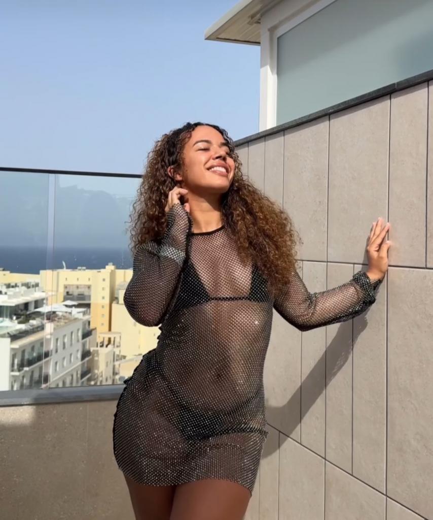 632270484: Chica busca chico en Granada