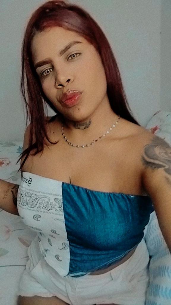Chica busca chico en Granada: 