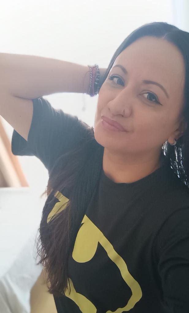 671540215: Chica busca chico en Murcia