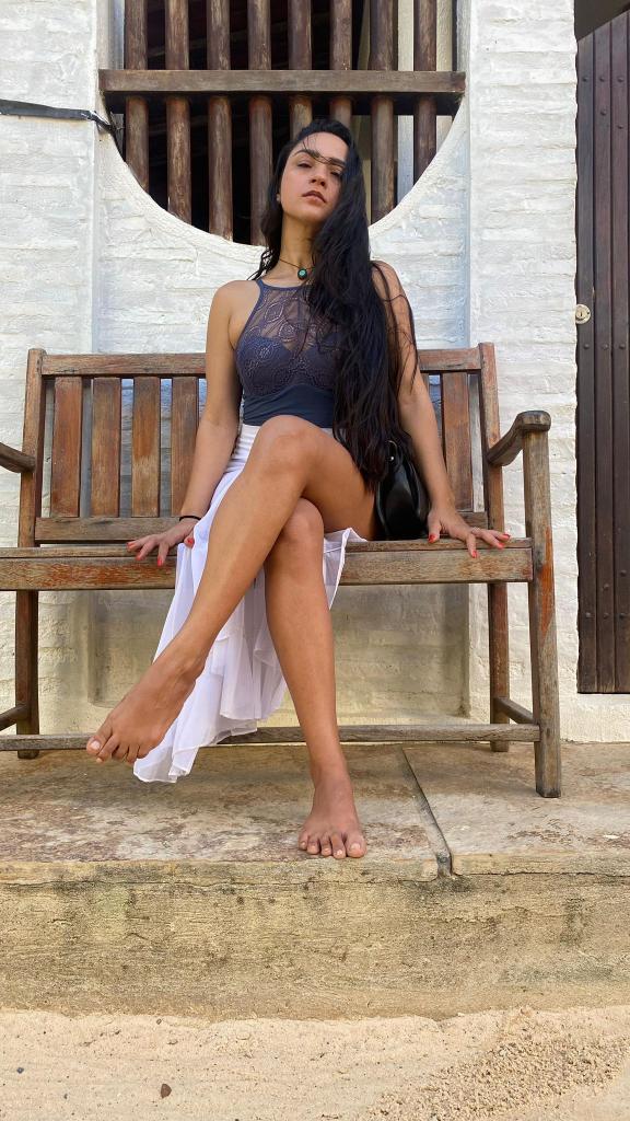 602454103: Chica busca chico en Granada