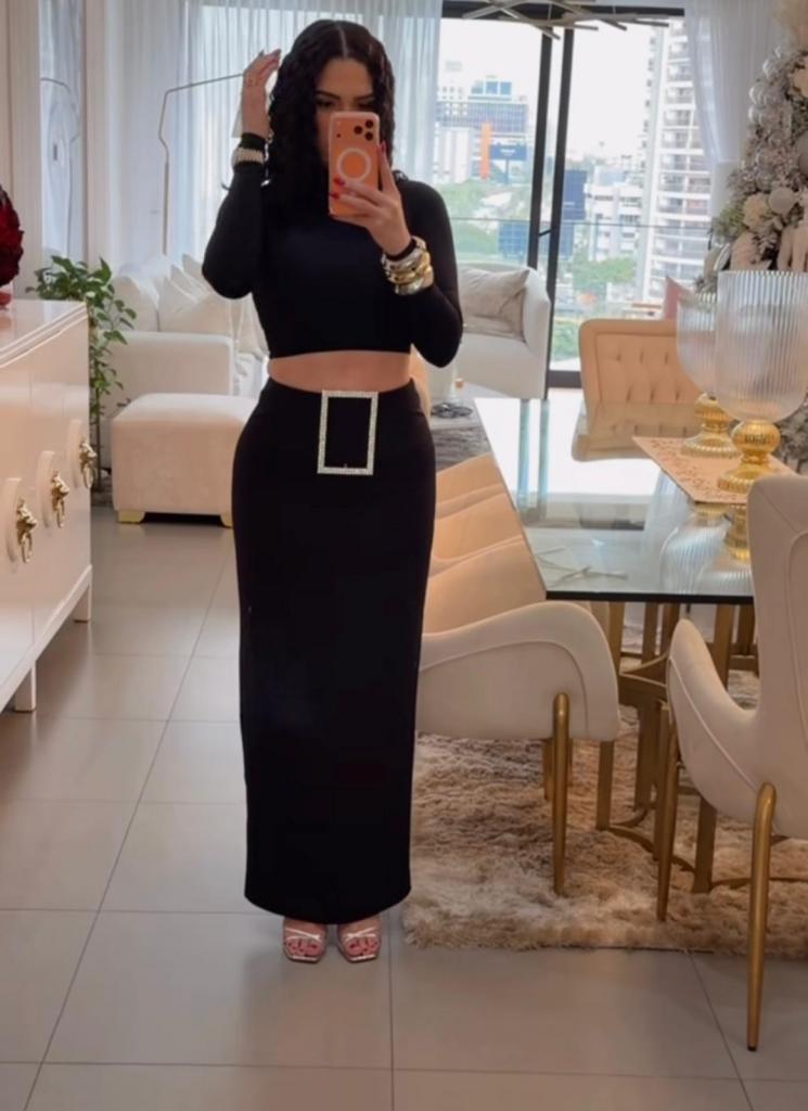 624531794: Chica busca chico en Menorca