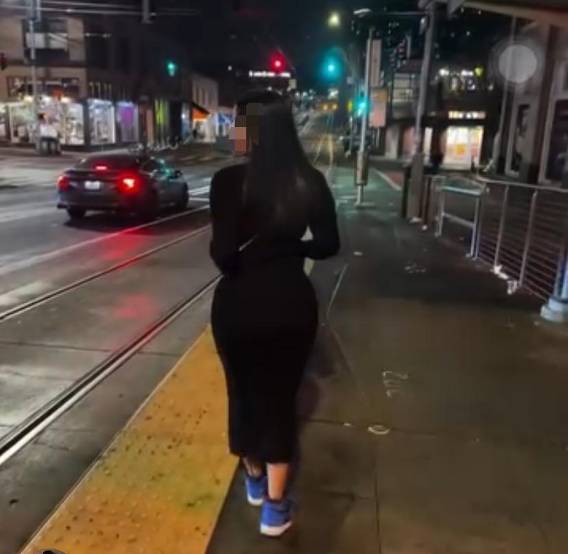 627472512: Chica busca chico en Tenerife