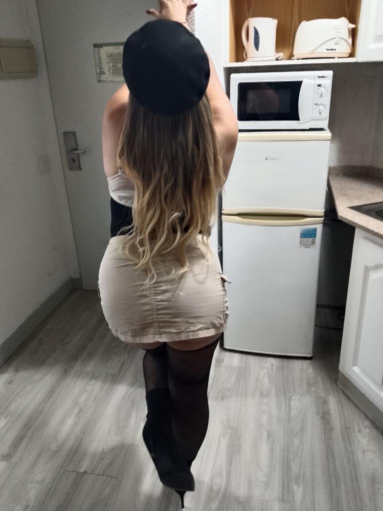 624234377: Chica busca chico en Tenerife