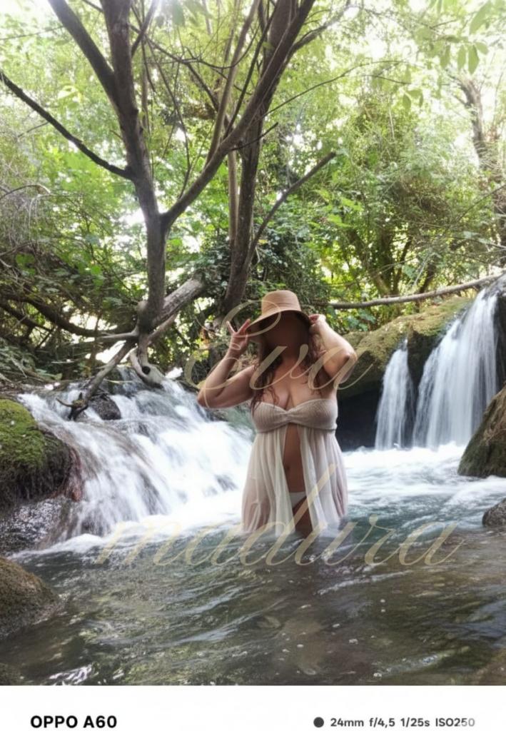 Chica busca chico en Sevilla: 