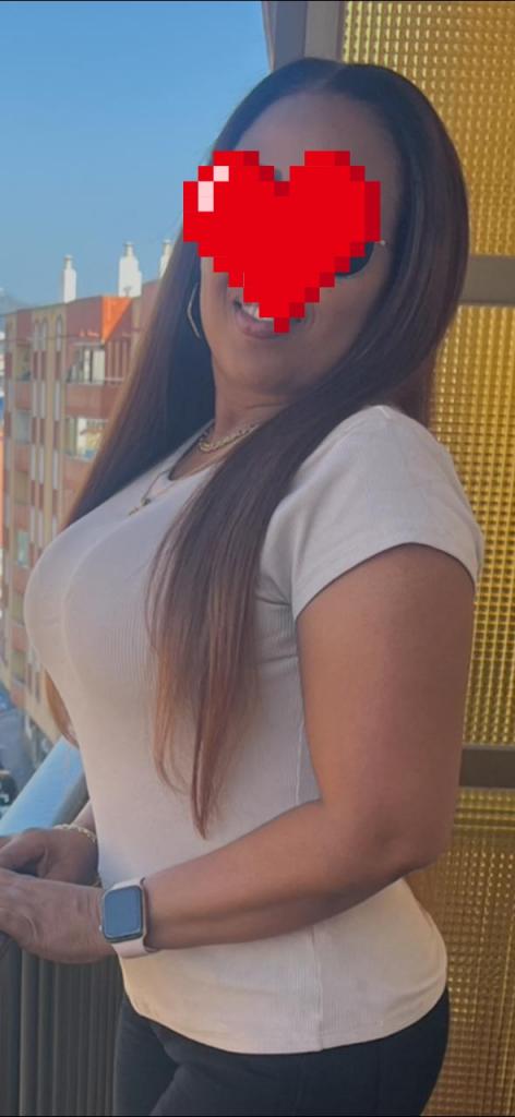 699387190: Chica busca chico en Cádiz