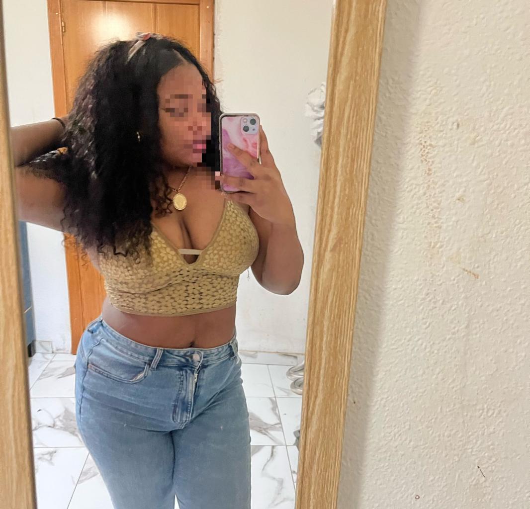 Chica busca chico en Valencia: Chica busca chico